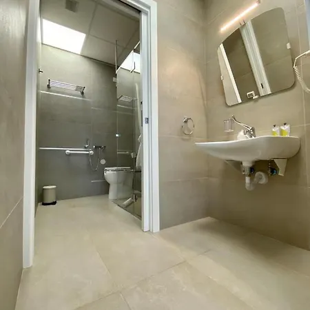 Beeapartments Барі