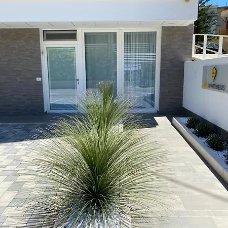 Апарт-готель Beeapartments Барі